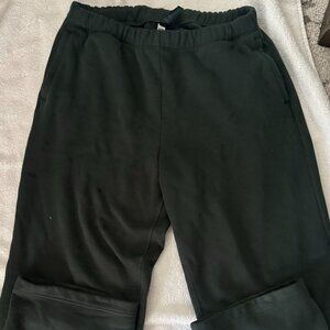 SKIMS Classic Fleece Pant in Spruce – Large – BNWT – Rare Color